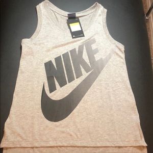 Nike tank